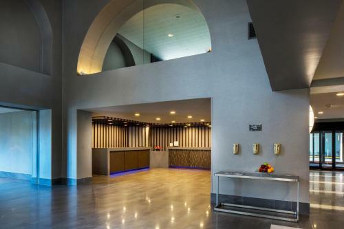 Hotel Doubletree By Hilton Newark-fremont