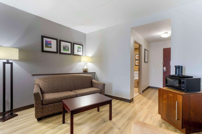 Hotel Comfort Suites Kodak Sevierville