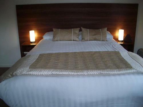 Hostal Yenton Hotel