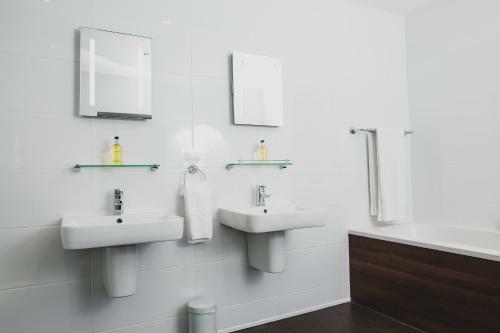 Hostal Yenton Hotel