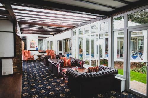 Hostal Yenton Hotel