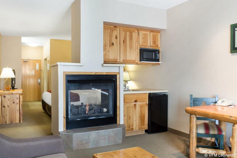 Hotel Comfort Suites Rapid River Lodge