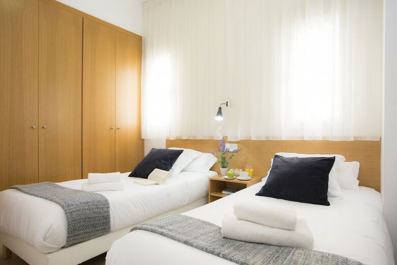 Apartamento Singularstays Mar44