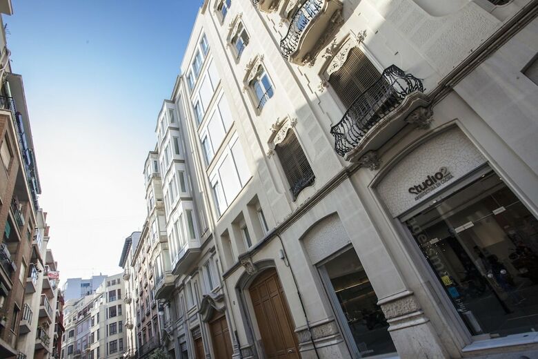 Apartamento Singularstays Mar44