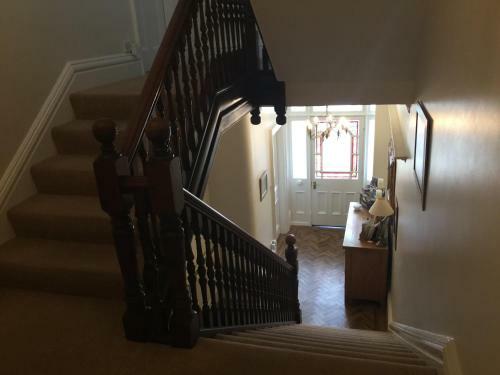 Hostal Melrose Guest House