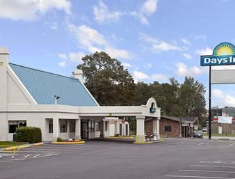 Motel Days Inn Carmel Church