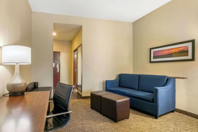 Hotel Comfort Suites Forrest City