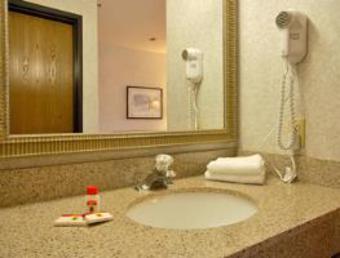 Hotel Super 8 West Springfield Route 5