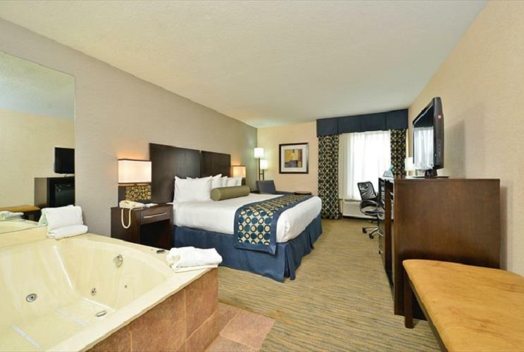 Best Western Plus Coldwater Hotel