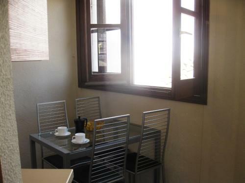 Apartamentos Medina Reyes Cat�licos