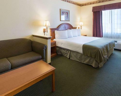 Hotel Quality Inn & Suites - Glen Rose