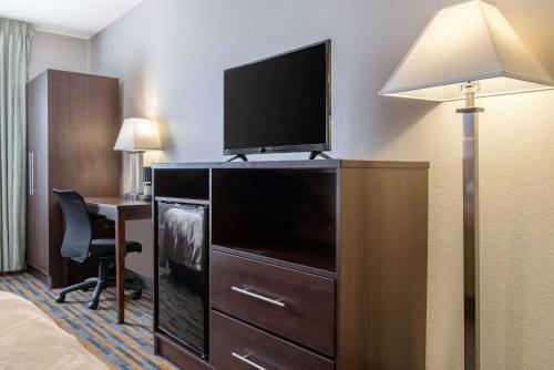 Hotel Super 8 Noblesville