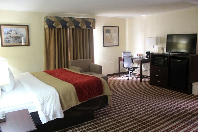Hotel Comfort Inn