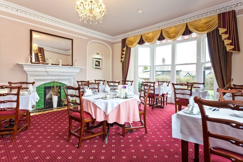 Hostal Beaumont House