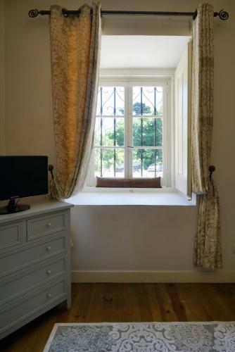 Hostal Charm Inn Sintra