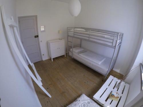 Albergue Lone Surfer Ericeira