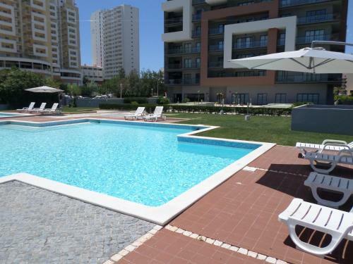 Apartamento Rocha Tower By Beach Rentals