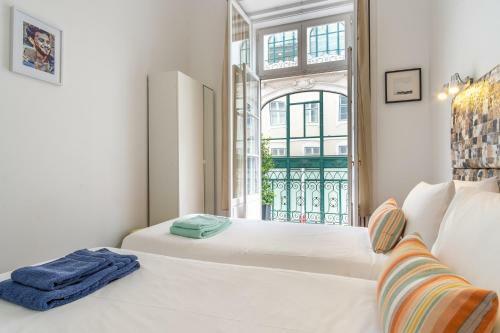Apartments In Chiado