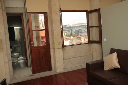 Low Cost Tourist Apartments - Pal�cio Da Bolsa