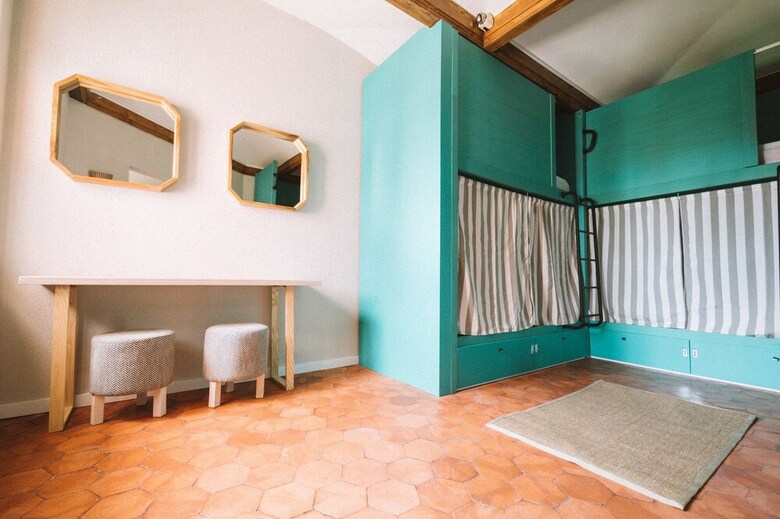 Albergue Nice Way Cascais & Surf Camp