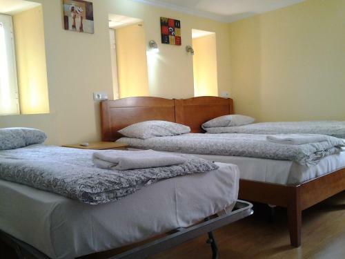 Hostal Baixa Guesthouse