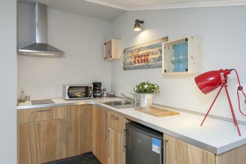 Hostal Emporium Lisbon Suites