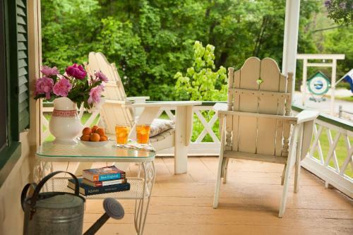 Bed & Breakfast Squam Lake Inn