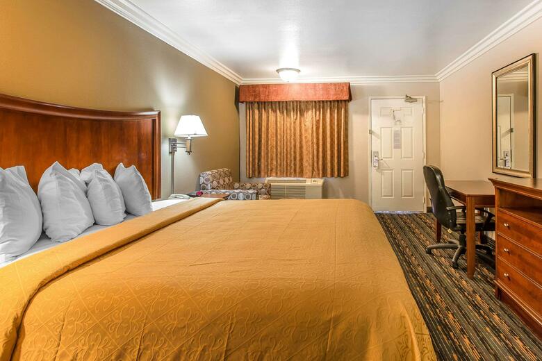 Hotel Quality Inn Lake Elsinore