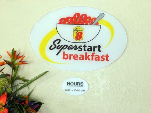 Motel Super 8 Yucca Valley