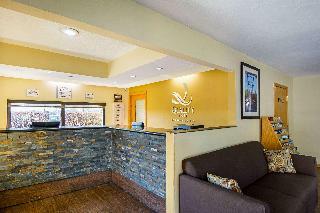 Hotel Quality Inn & Suites Greensburg