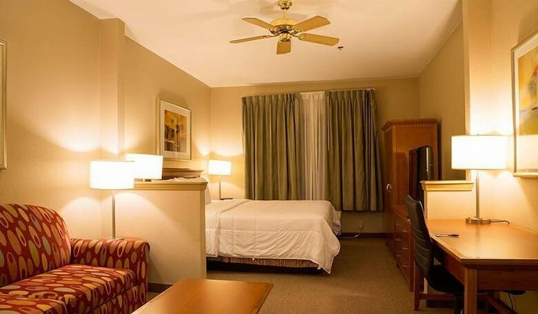 Hotel Brawley Inn