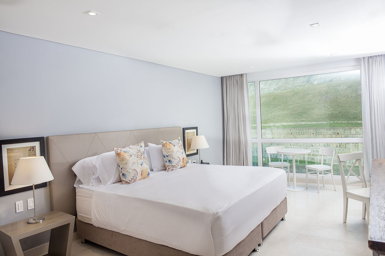 Hotel San Lazaro Art Style