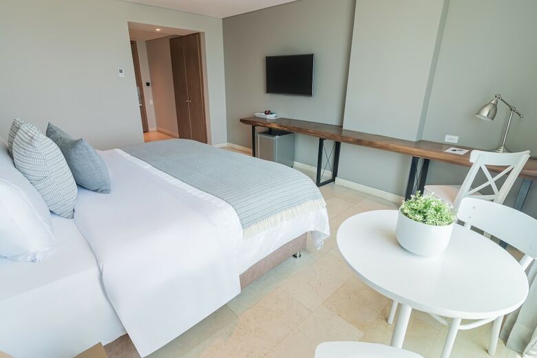 Hotel San Lazaro Art Style