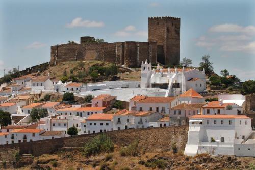 Hostal Alojamentos Oasis