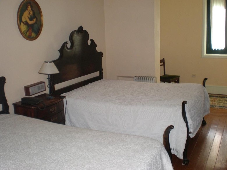 Residencia Lis B&B And Parking