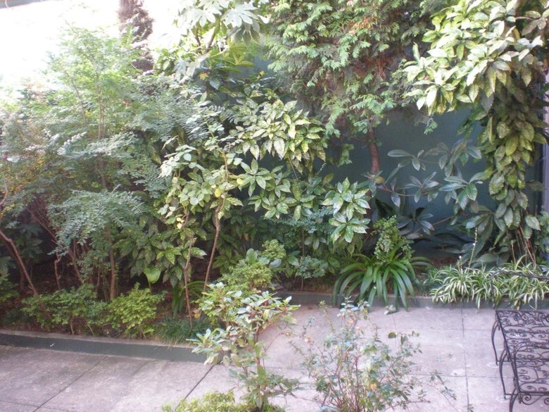 Residencia Lis B&B And Parking