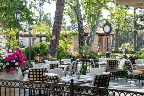 Hotel Westlake Village Inn