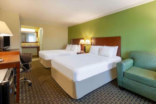 Hotel Days Inn By Wyndham Austintown