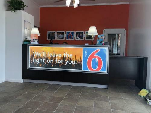 Family Motor Inn