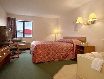 Hotel Super 8 Sullivan