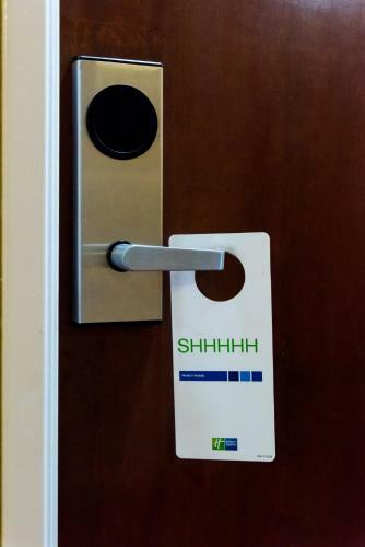 Holiday Inn Express Hotel & Suites Kinston