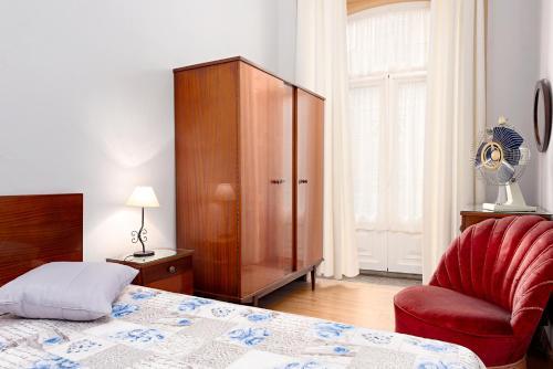 Hostal Almada