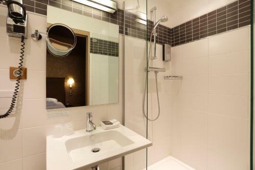 Hotel H�tel De Paris