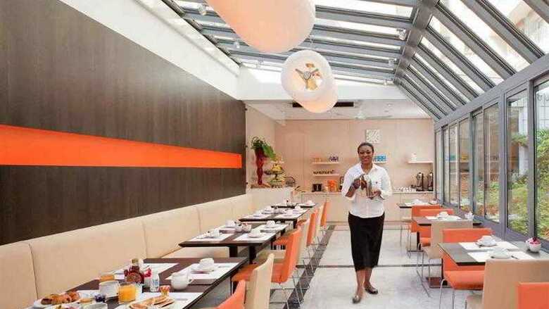 Hotel Mercure Paris 15 Porte de Versailles