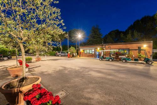 Hotel Camping Village Il Poggetto