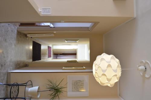 B&B Maricl�