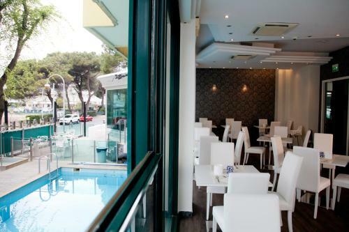 Hotel Montecarlo