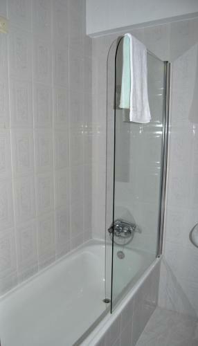 Hostal Alojamento Das Caldas