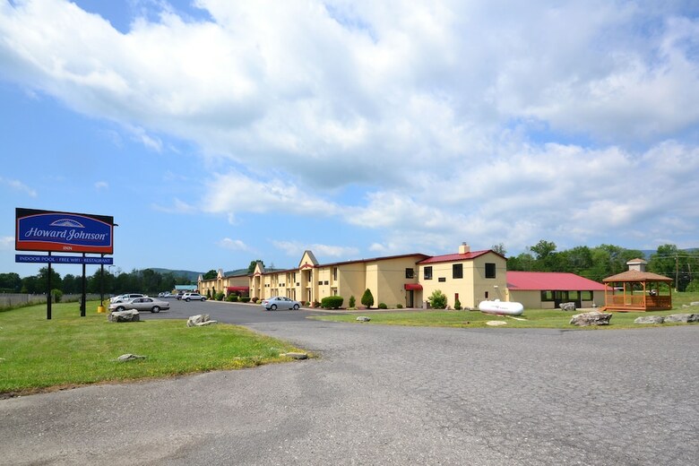 Hotel Howard Johnson Inn - Saugerties
