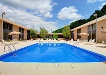 Quality Hotel And Conference Center